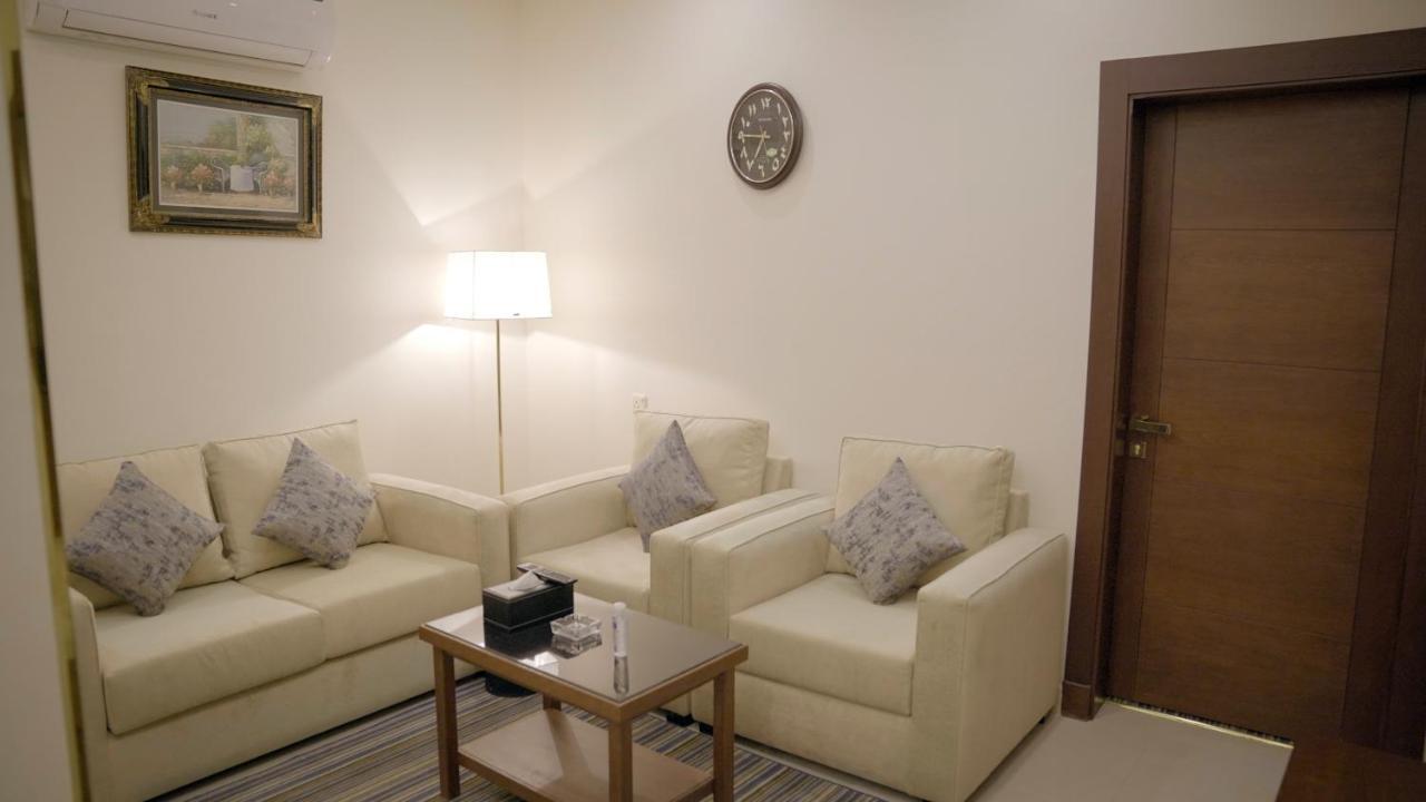 نزل خيال للشقق المخدومه Jizan Exterior foto